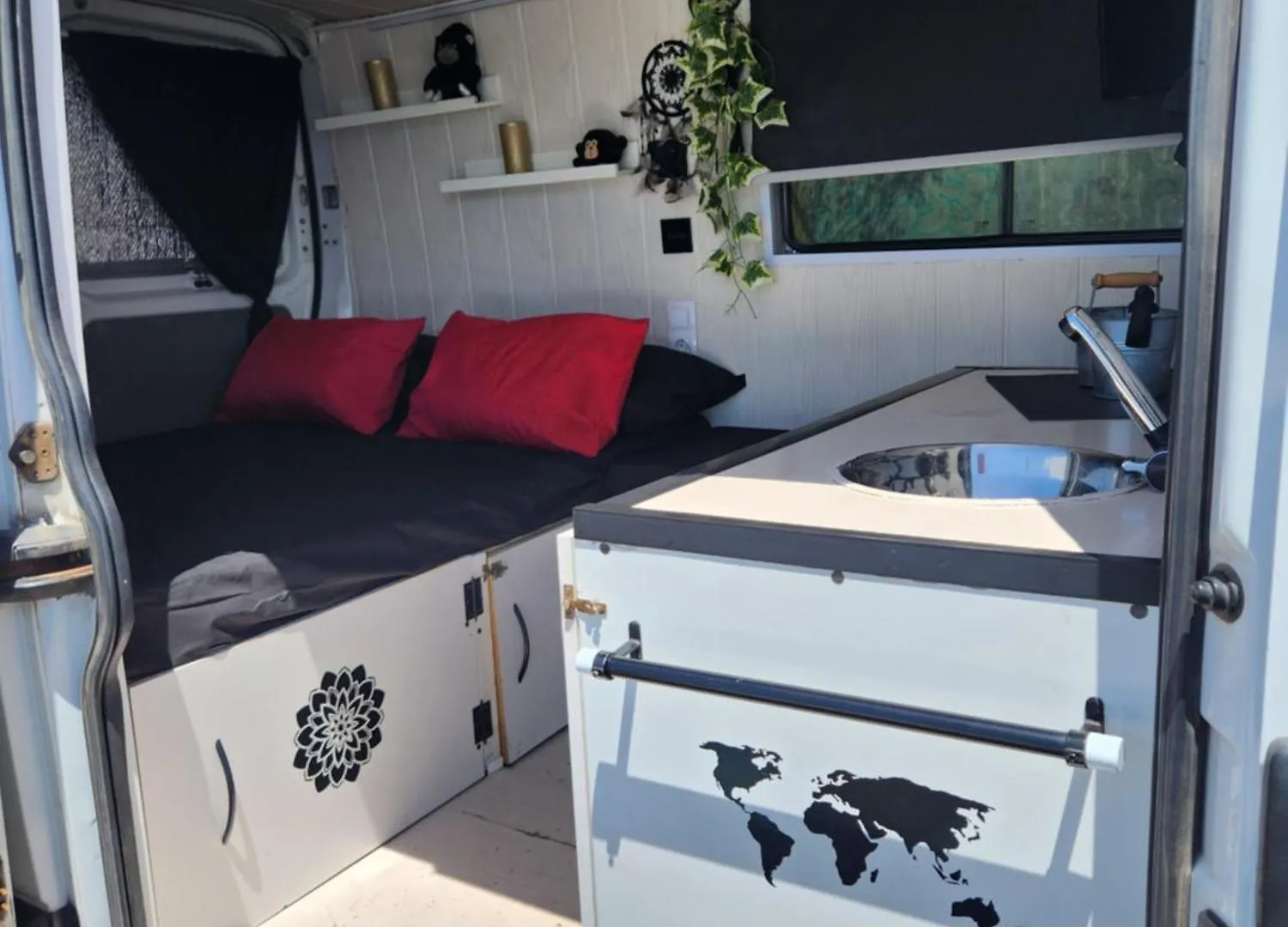 Furgoneta Camper Otel Arrecife  İspanya